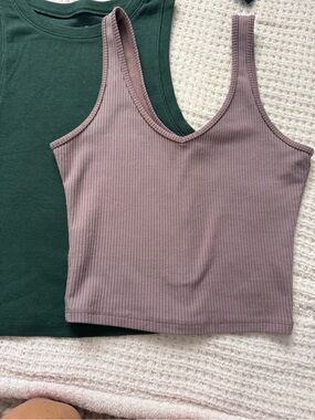 Hollister tank bundle- 2 pieces